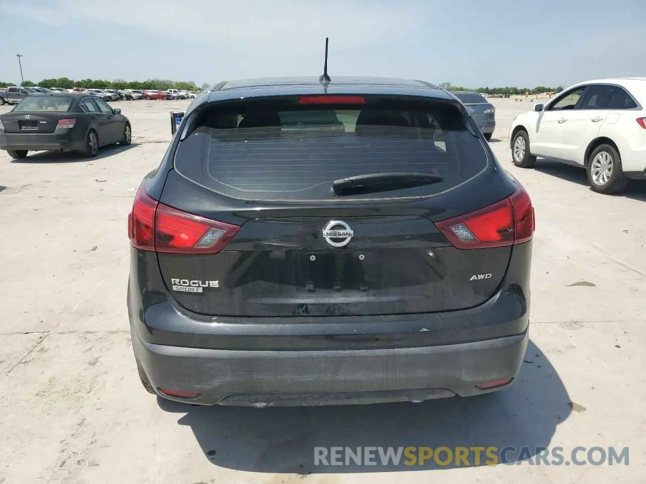 6 Photograph of a damaged car JN1BJ1CR6KW347597 NISSAN ROGUE 2019