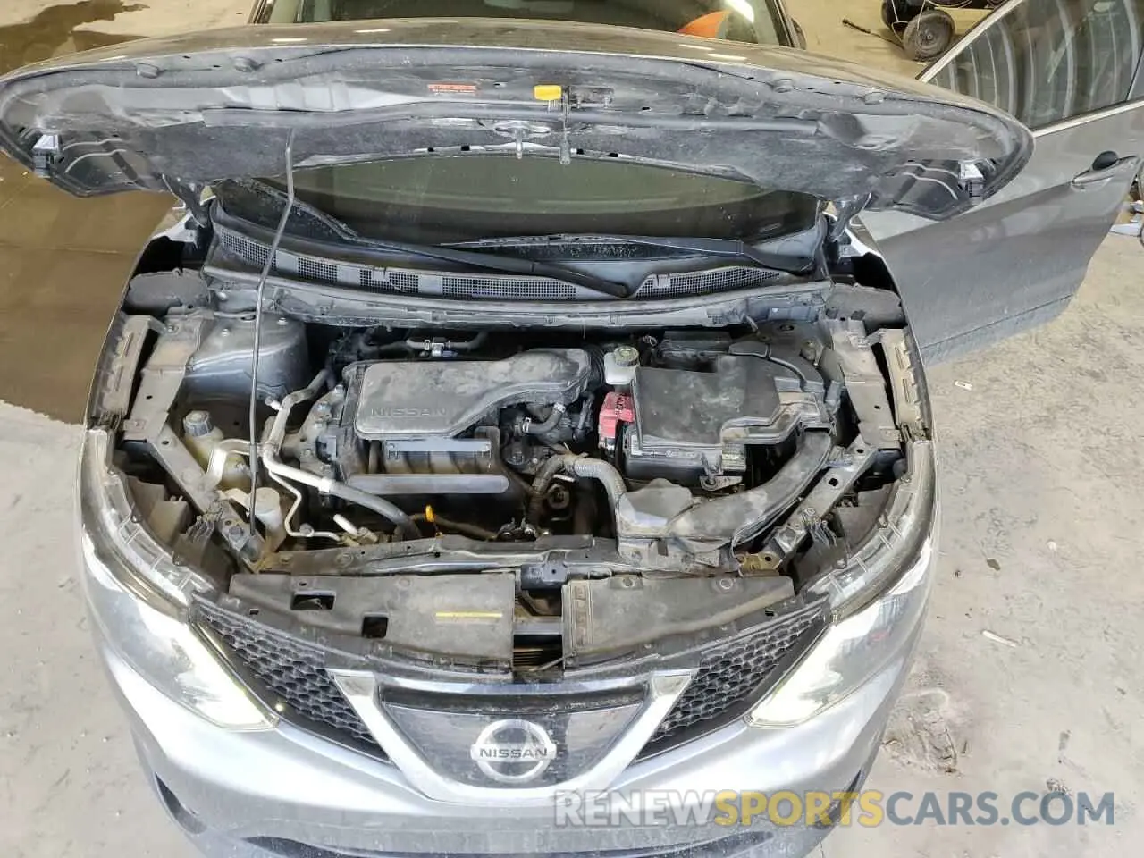 12 Photograph of a damaged car JN1BJ1CR6KW347874 NISSAN ROGUE 2019