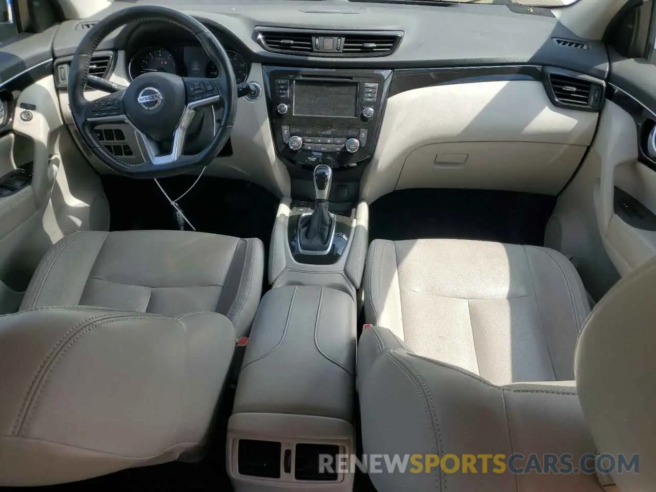 8 Photograph of a damaged car JN1BJ1CR6KW629674 NISSAN ROGUE 2019
