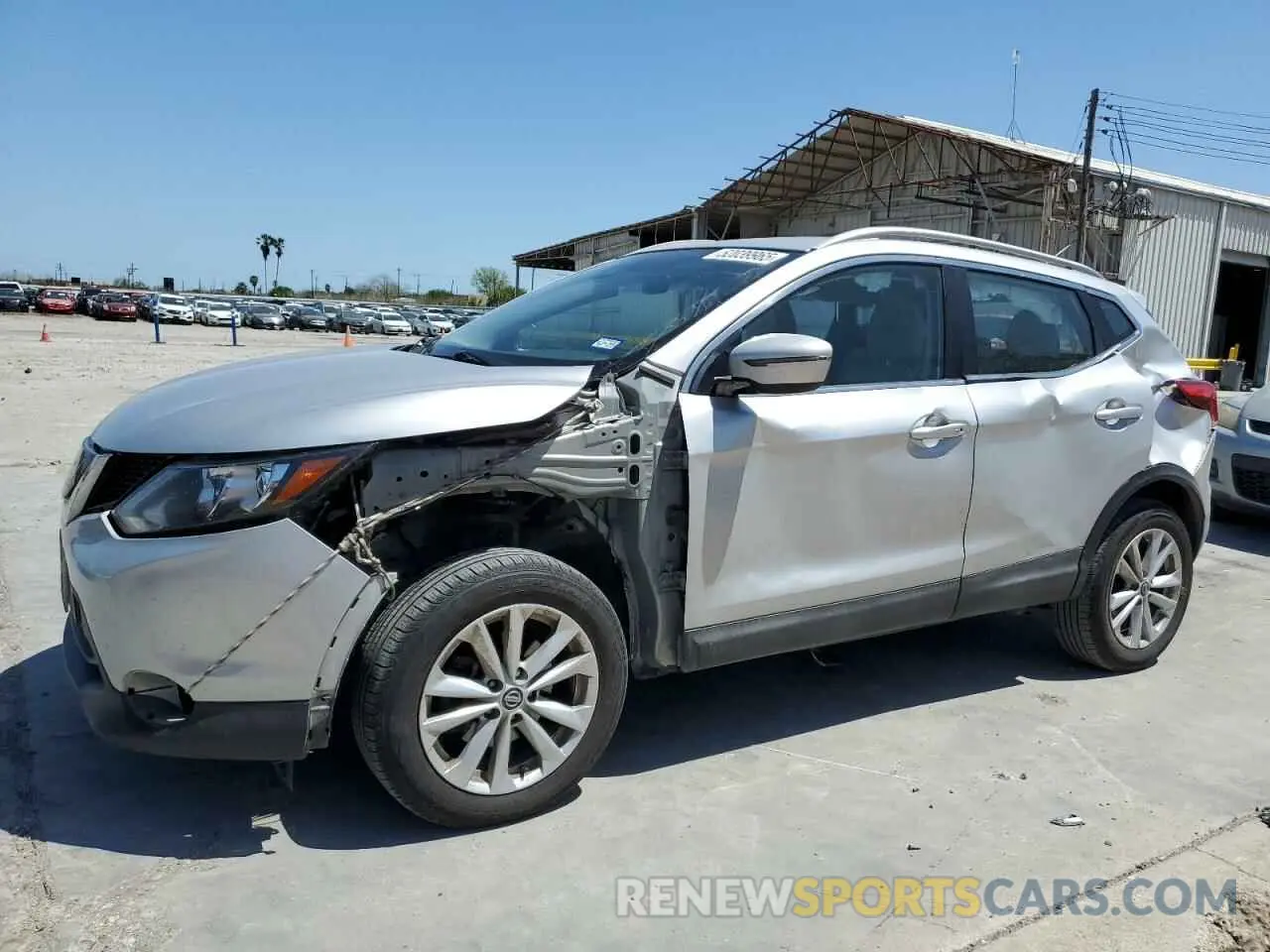 1 Photograph of a damaged car JN1BJ1CR6KW630338 NISSAN ROGUE 2019