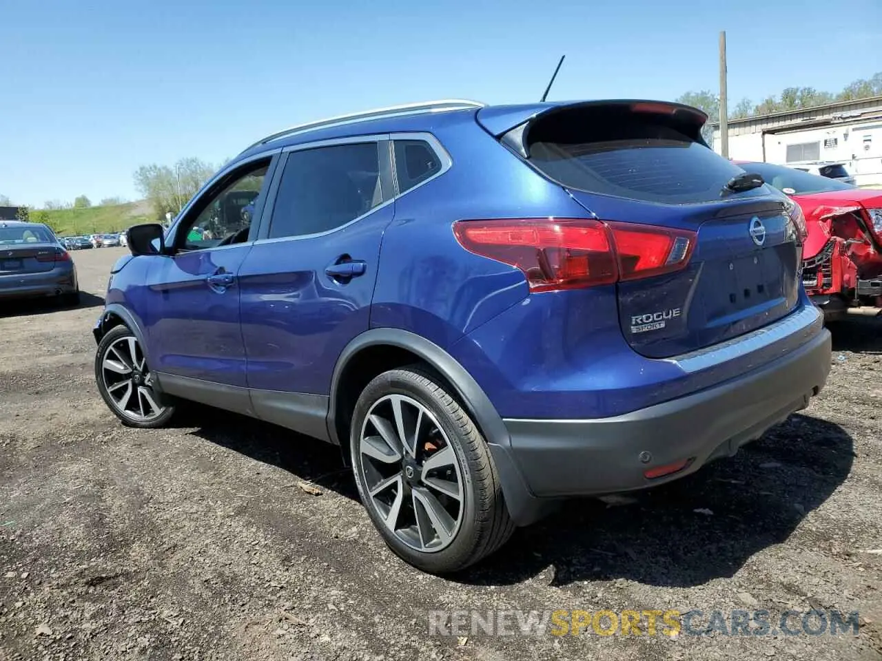 2 Photograph of a damaged car JN1BJ1CR7KW315127 NISSAN ROGUE 2019