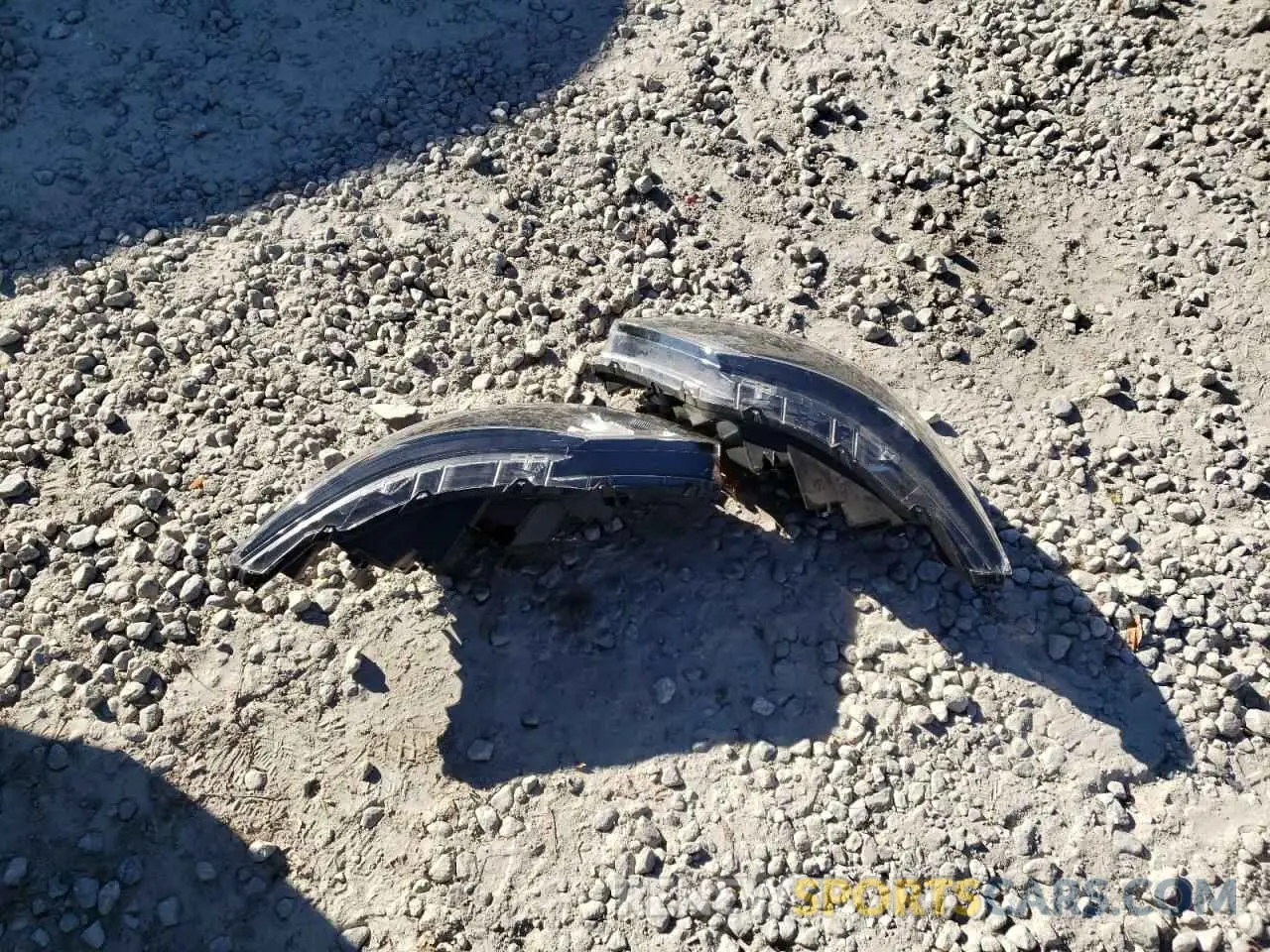 12 Photograph of a damaged car JN1BJ1CR7KW322157 NISSAN ROGUE 2019