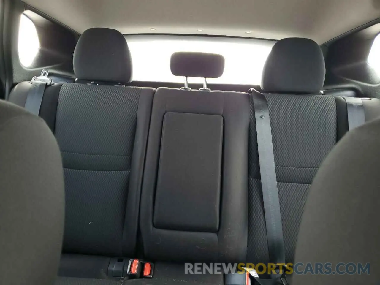 10 Photograph of a damaged car JN1BJ1CR7KW348774 NISSAN ROGUE 2019