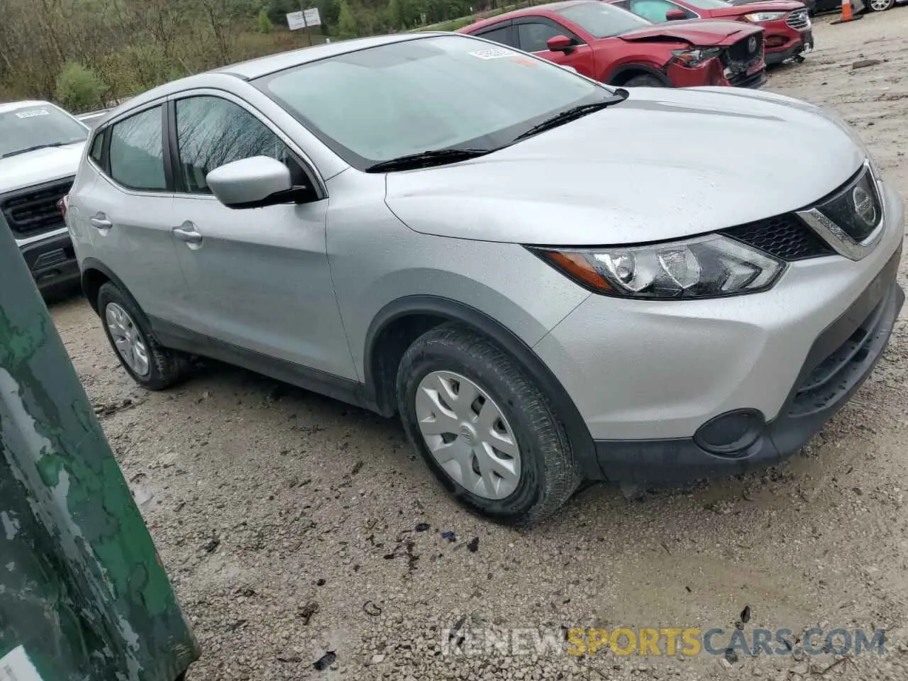 4 Photograph of a damaged car JN1BJ1CR7KW349049 NISSAN ROGUE 2019