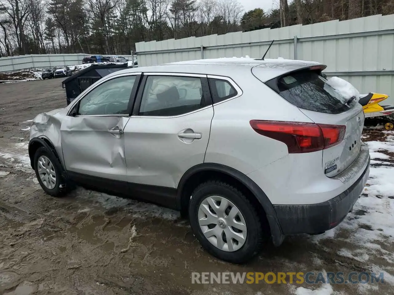 2 Photograph of a damaged car JN1BJ1CR7KW624404 NISSAN ROGUE 2019