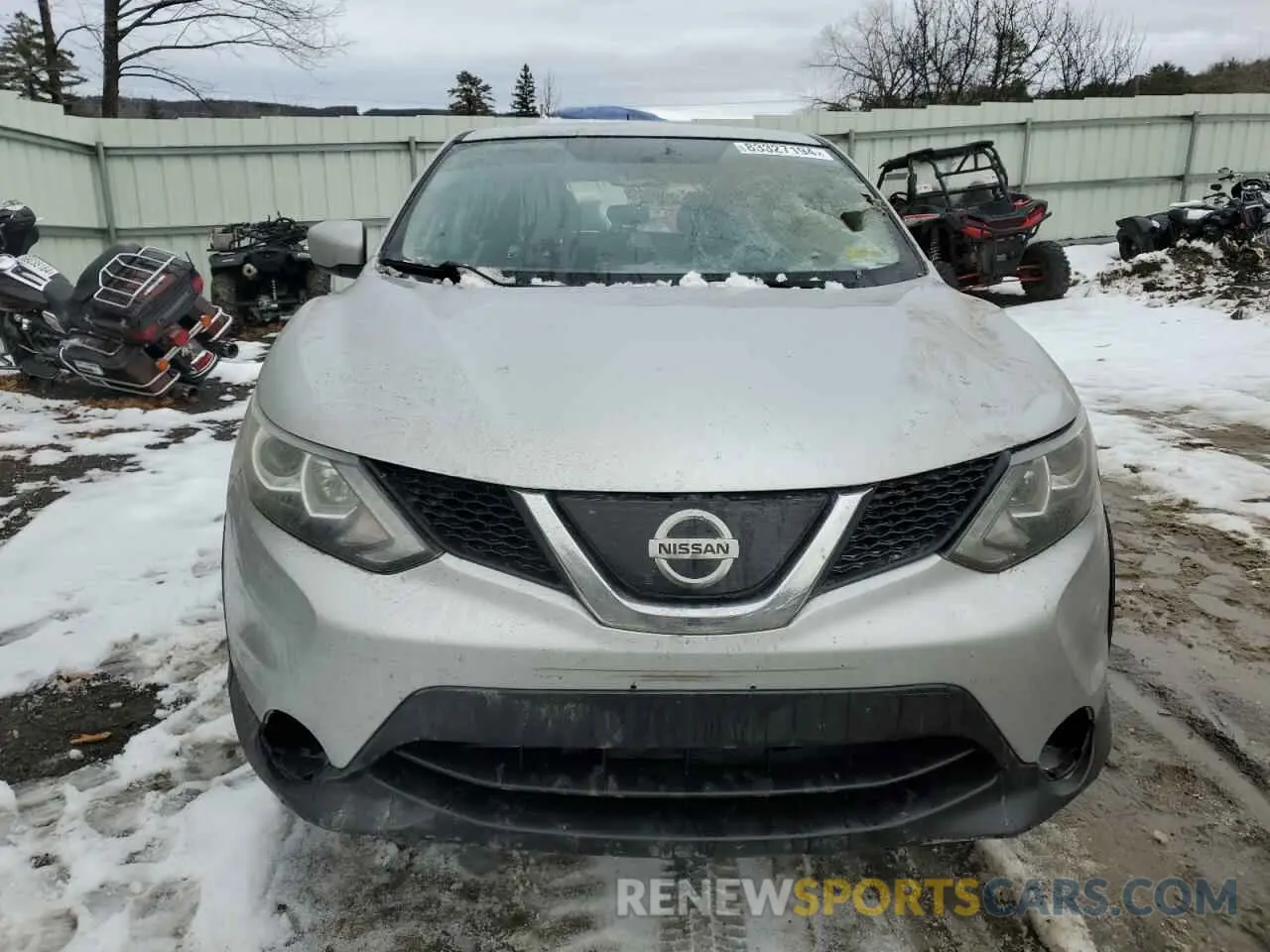 5 Photograph of a damaged car JN1BJ1CR7KW624404 NISSAN ROGUE 2019