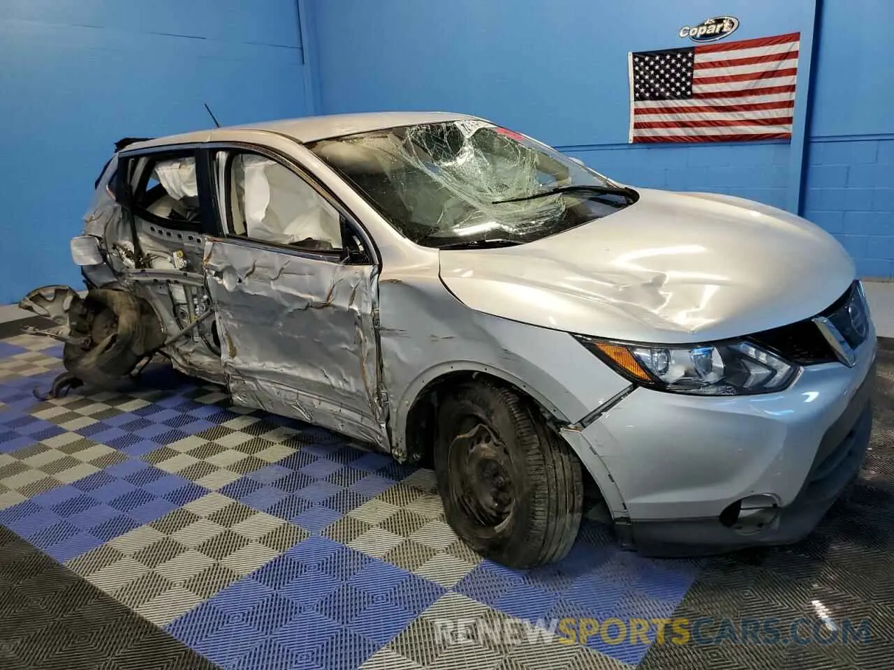 4 Photograph of a damaged car JN1BJ1CR7KW628050 NISSAN ROGUE 2019