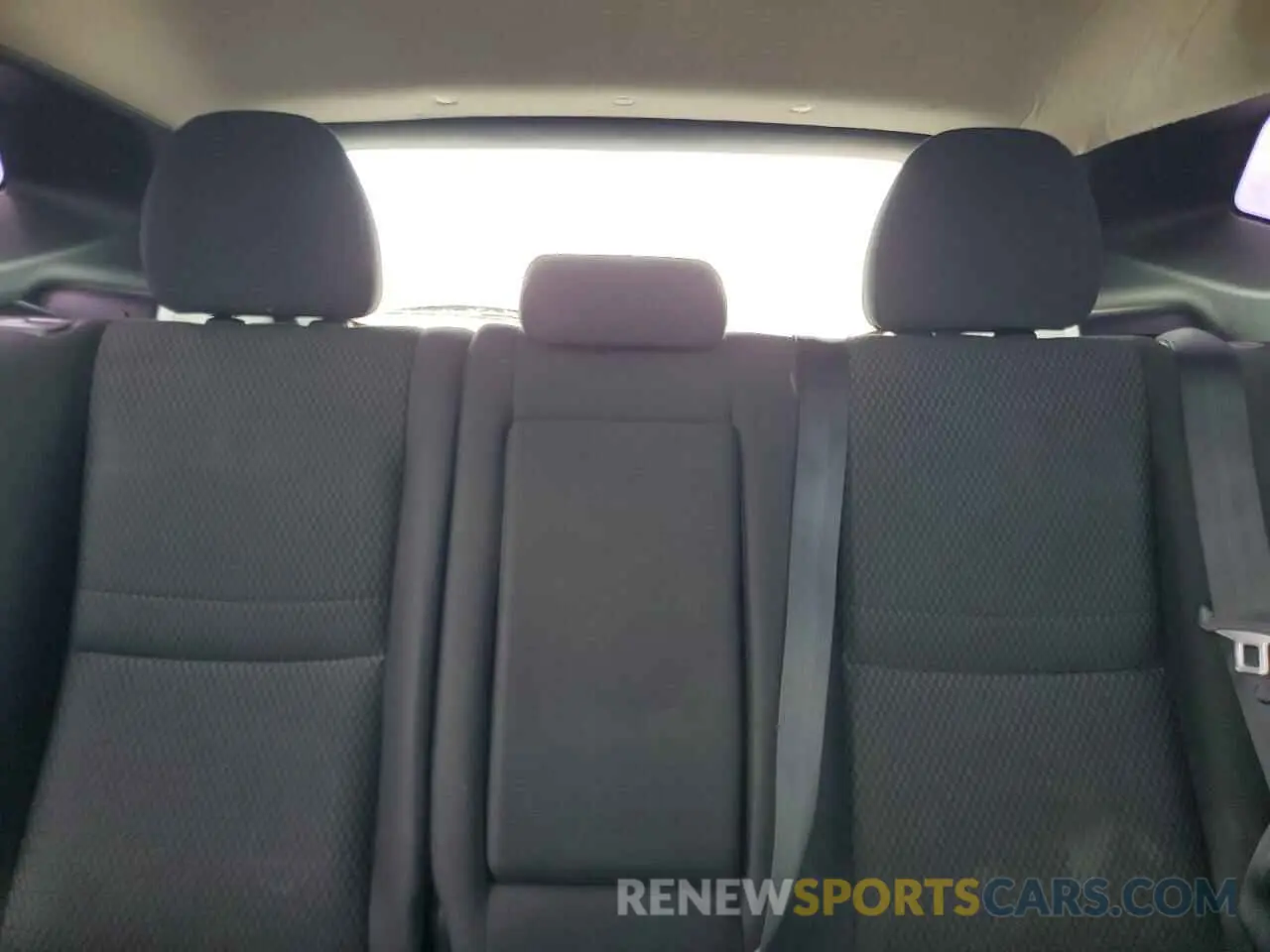 10 Photograph of a damaged car JN1BJ1CR7KW631031 NISSAN ROGUE 2019