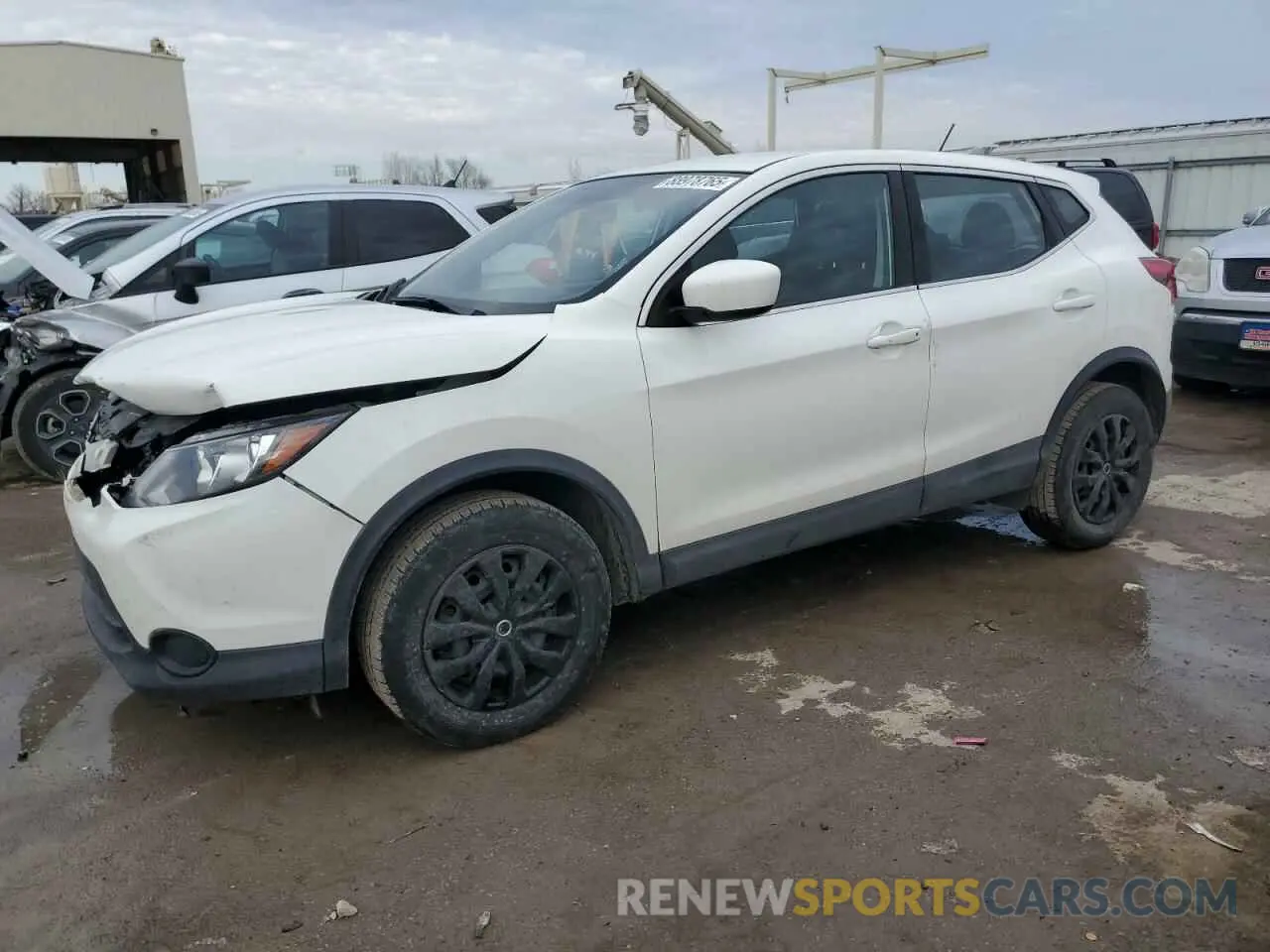 1 Photograph of a damaged car JN1BJ1CR8KW324077 NISSAN ROGUE 2019