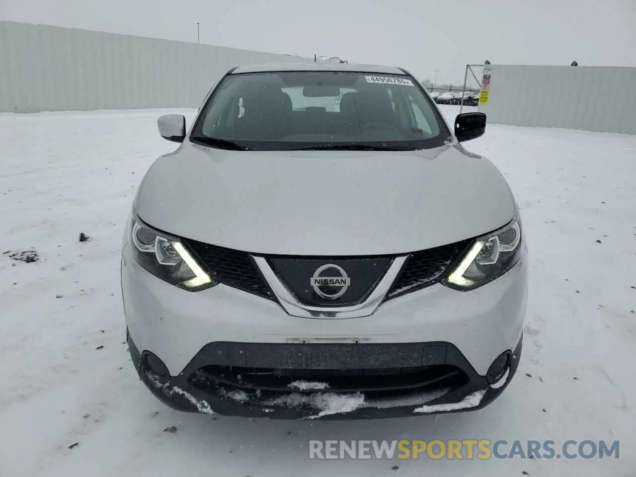 5 Photograph of a damaged car JN1BJ1CR8KW344460 NISSAN ROGUE 2019