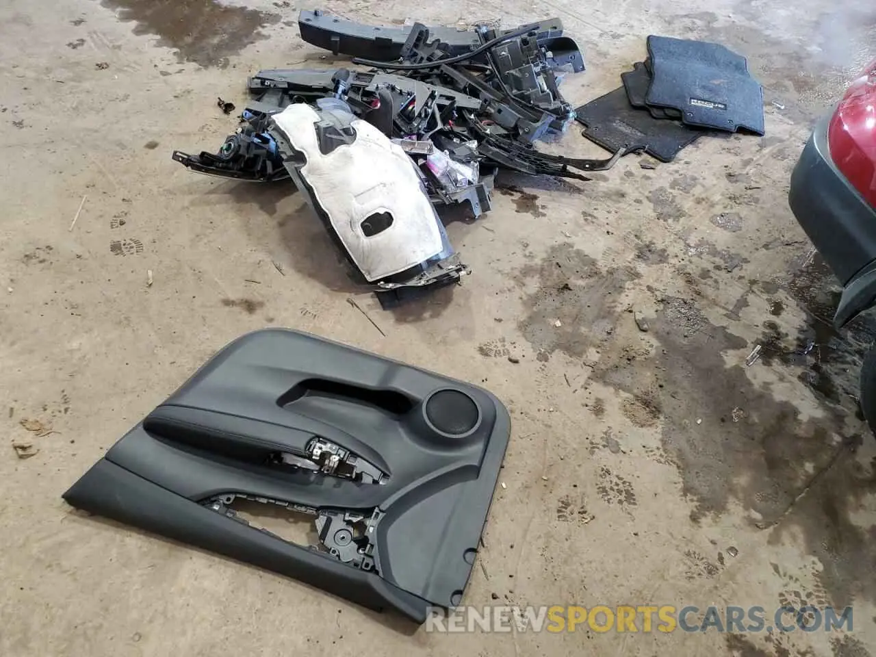 12 Photograph of a damaged car JN1BJ1CR8KW353188 NISSAN ROGUE 2019