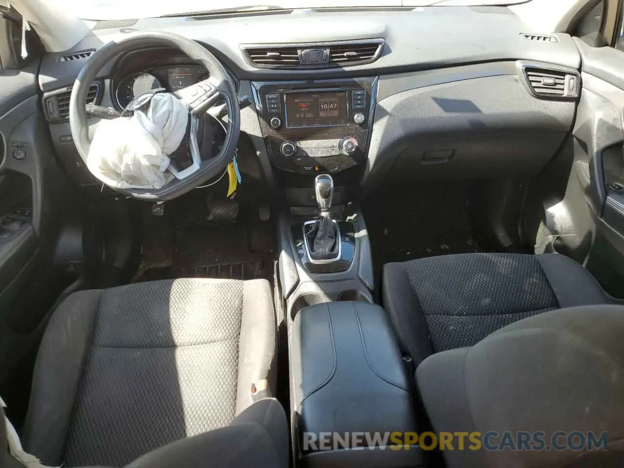 8 Photograph of a damaged car JN1BJ1CR9KW314125 NISSAN ROGUE 2019