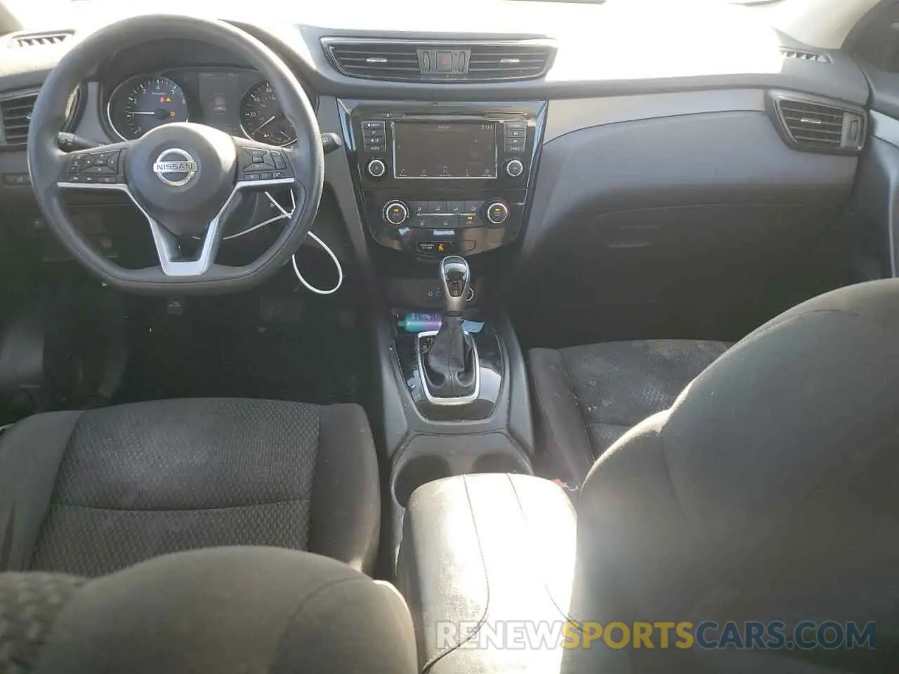 8 Photograph of a damaged car JN1BJ1CR9KW319471 NISSAN ROGUE 2019