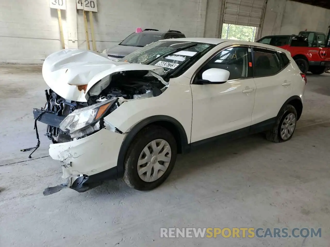 1 Photograph of a damaged car JN1BJ1CR9KW324797 NISSAN ROGUE 2019