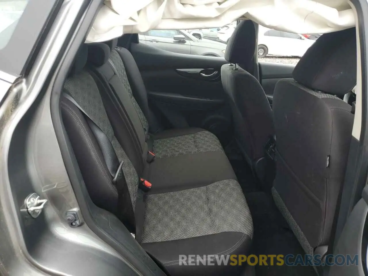 11 Photograph of a damaged car JN1BJ1CR9KW631001 NISSAN ROGUE 2019