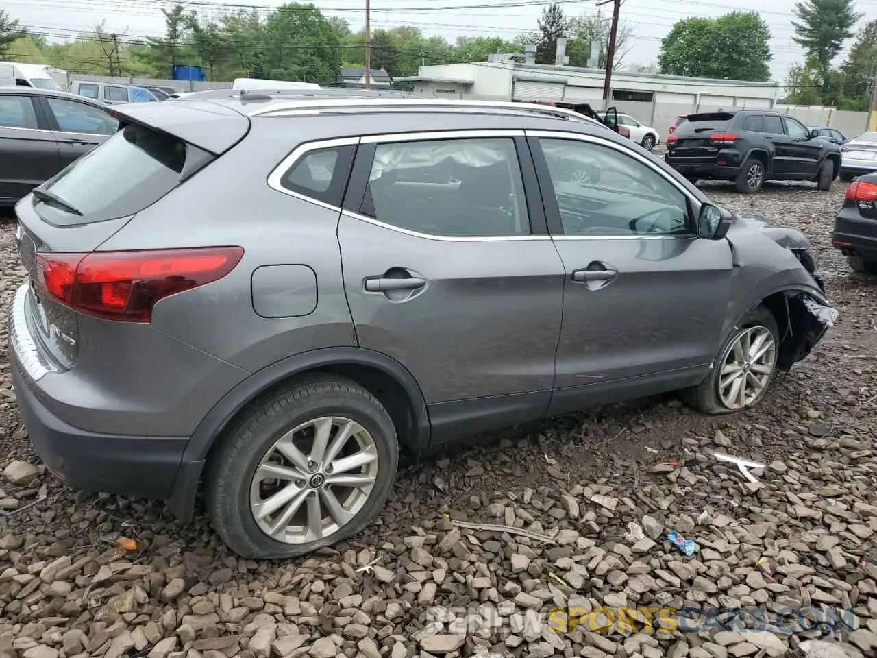 3 Photograph of a damaged car JN1BJ1CR9KW631001 NISSAN ROGUE 2019