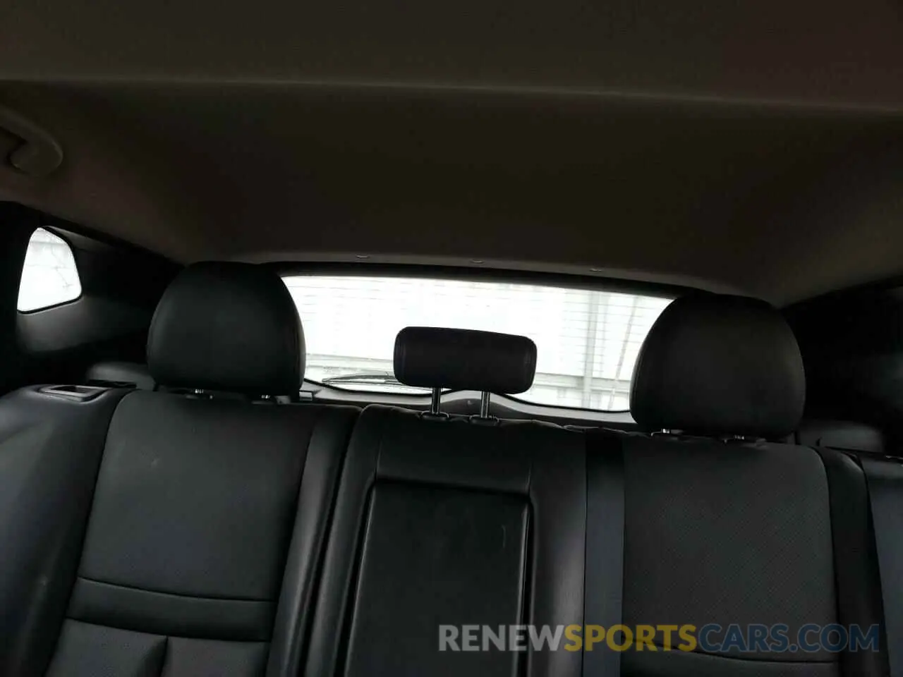 10 Photograph of a damaged car JN1BJ1CRXKW338076 NISSAN ROGUE 2019