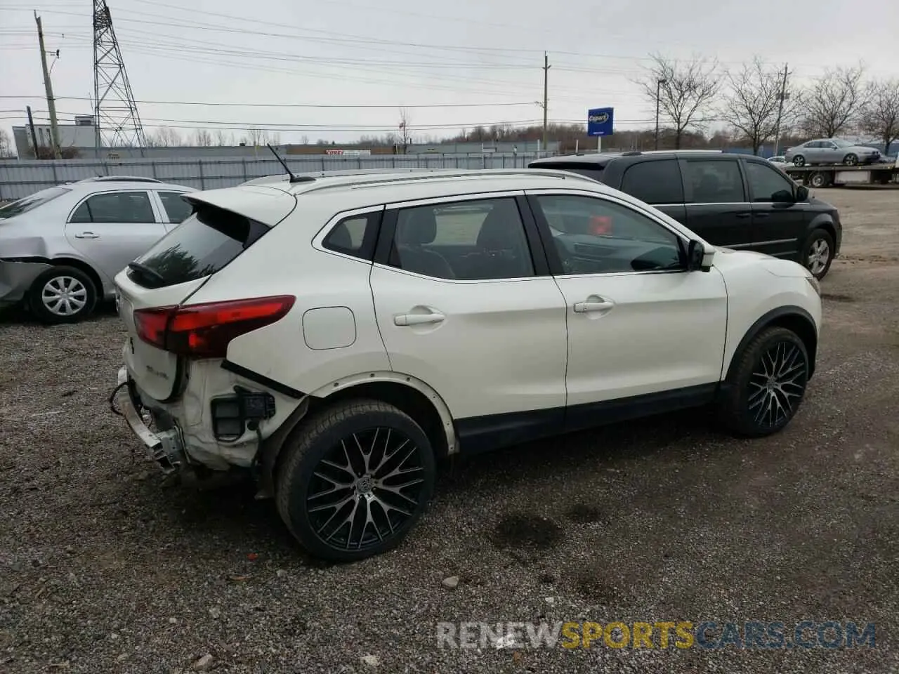 3 Photograph of a damaged car JN1BJ1CRXKW338076 NISSAN ROGUE 2019