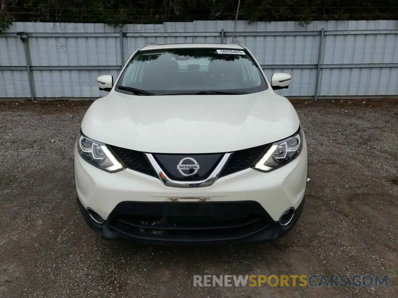 5 Photograph of a damaged car JN1BJ1CRXKW338076 NISSAN ROGUE 2019