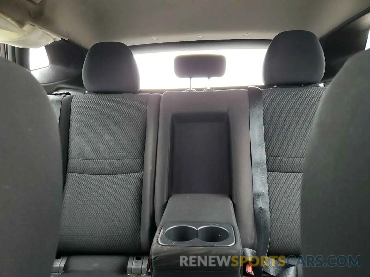 10 Photograph of a damaged car JN1BJ1CRXKW338658 NISSAN ROGUE 2019