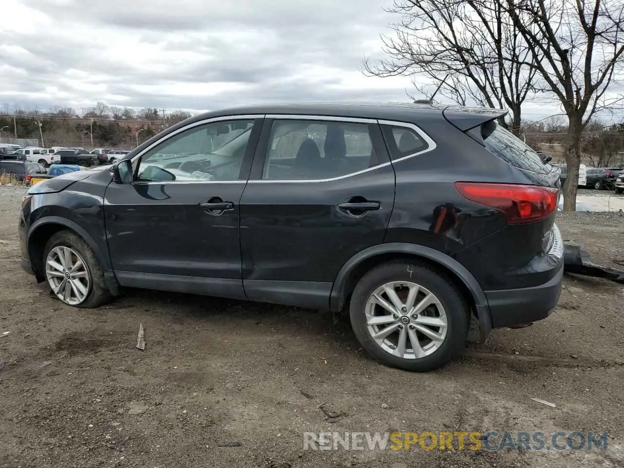 2 Photograph of a damaged car JN1BJ1CRXKW338658 NISSAN ROGUE 2019
