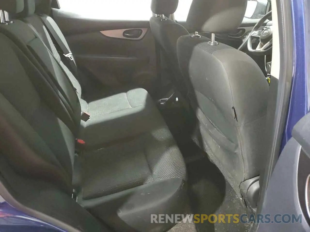 10 Photograph of a damaged car JN1BJ1CRXKW343052 NISSAN ROGUE 2019