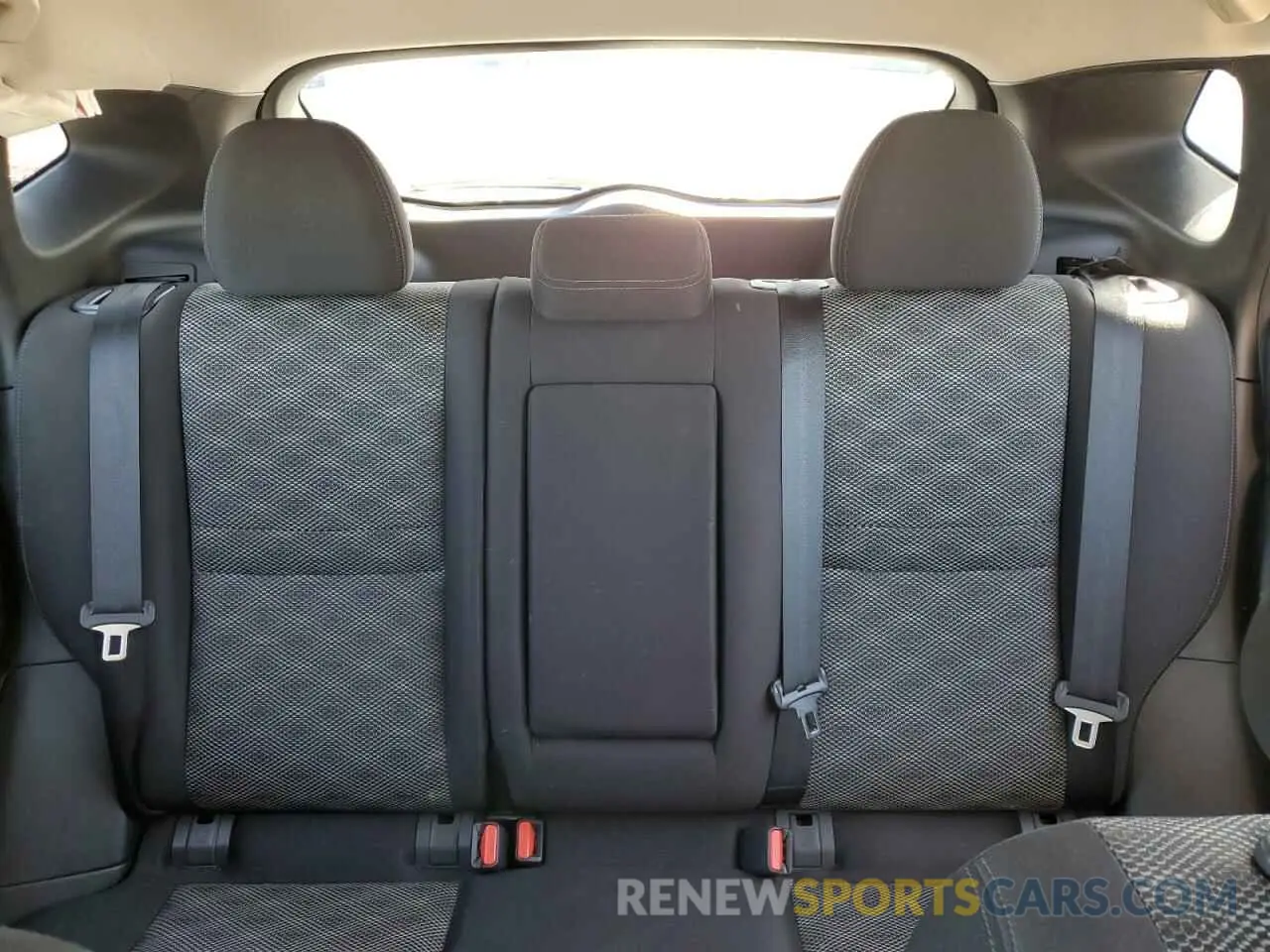 10 Photograph of a damaged car JN1BJ1CRXKW351488 NISSAN ROGUE 2019