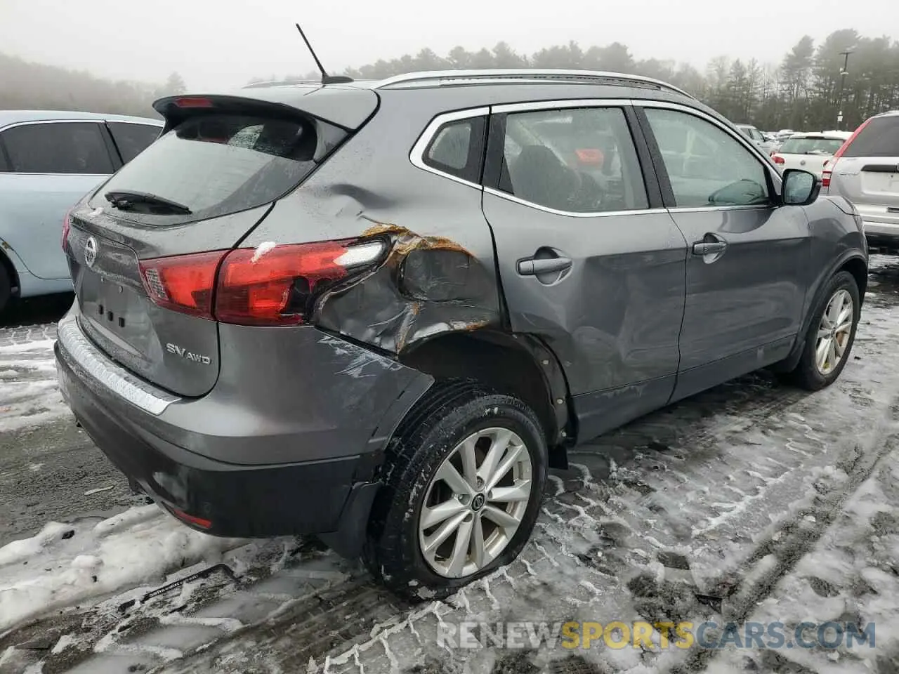 3 Photograph of a damaged car JN1BJ1CRXKW352060 NISSAN ROGUE 2019