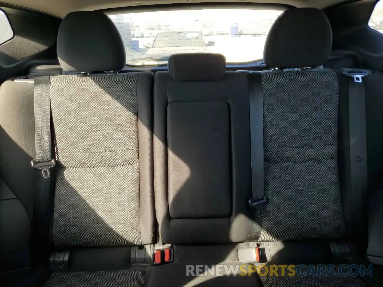10 Photograph of a damaged car JN1BJ1CRXKW628625 NISSAN ROGUE 2019