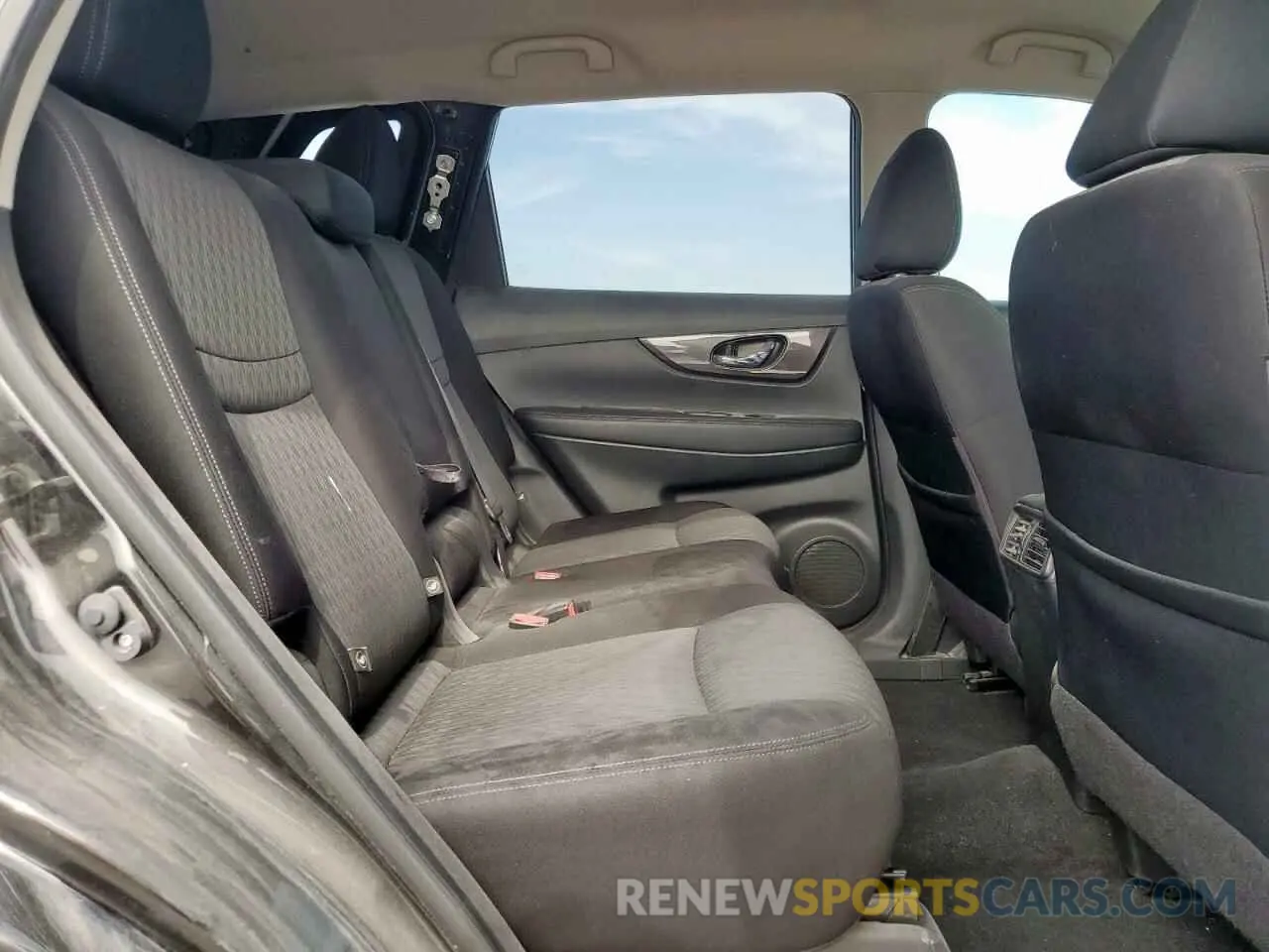11 Photograph of a damaged car JN8AT2MT0KW260009 NISSAN ROGUE 2019