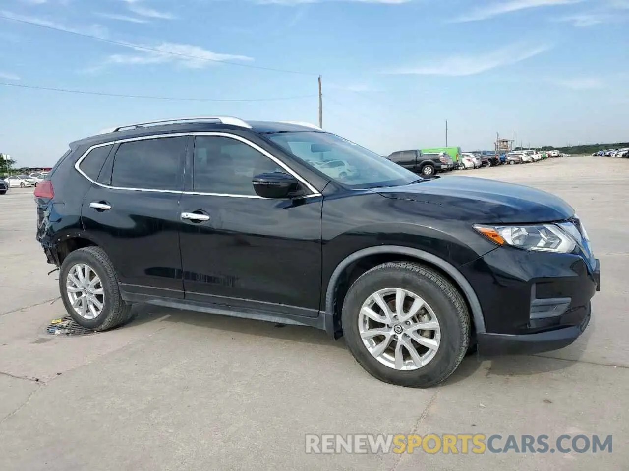 4 Photograph of a damaged car JN8AT2MT0KW260009 NISSAN ROGUE 2019