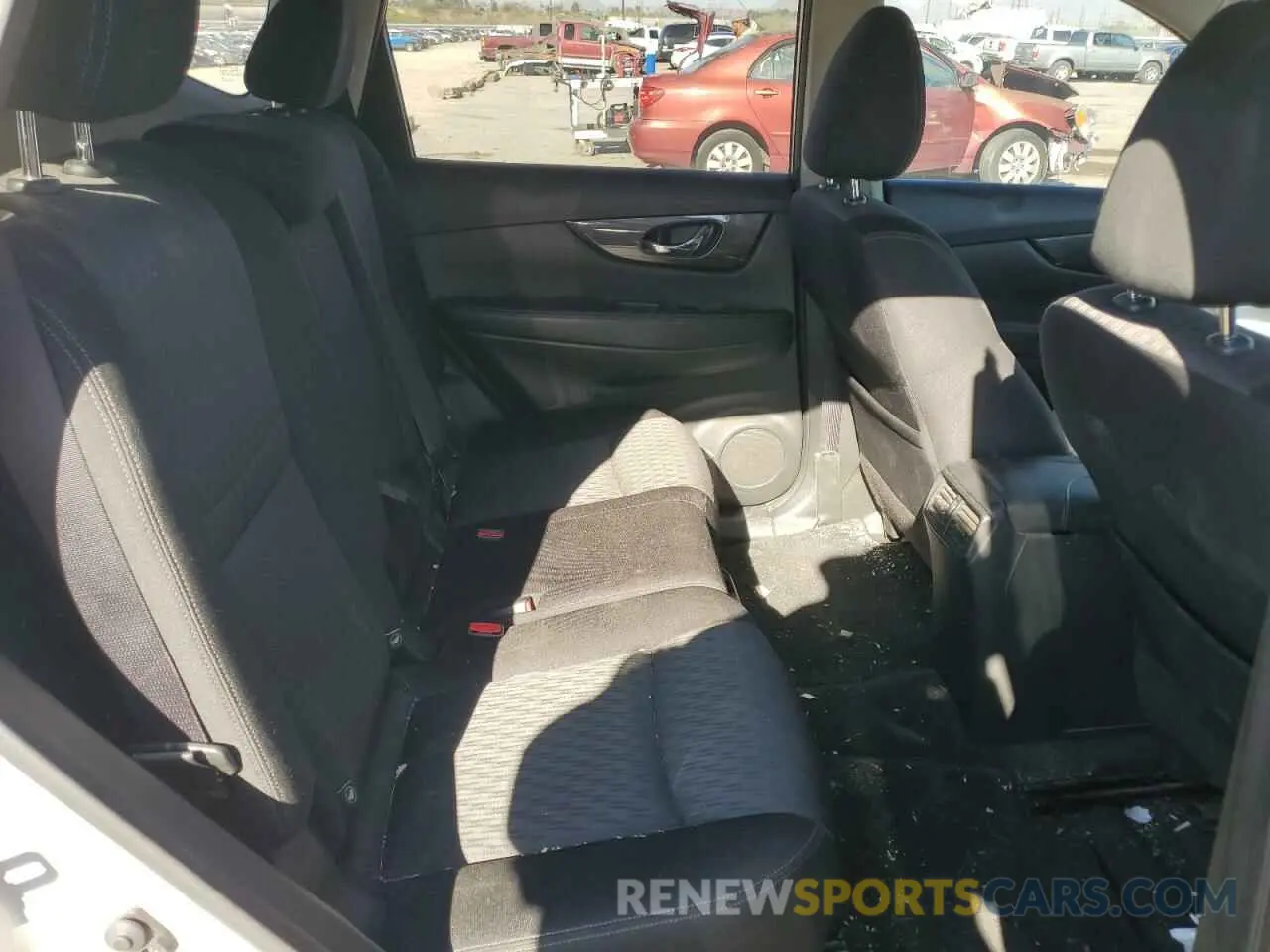 11 Photograph of a damaged car JN8AT2MT0KW267641 NISSAN ROGUE 2019