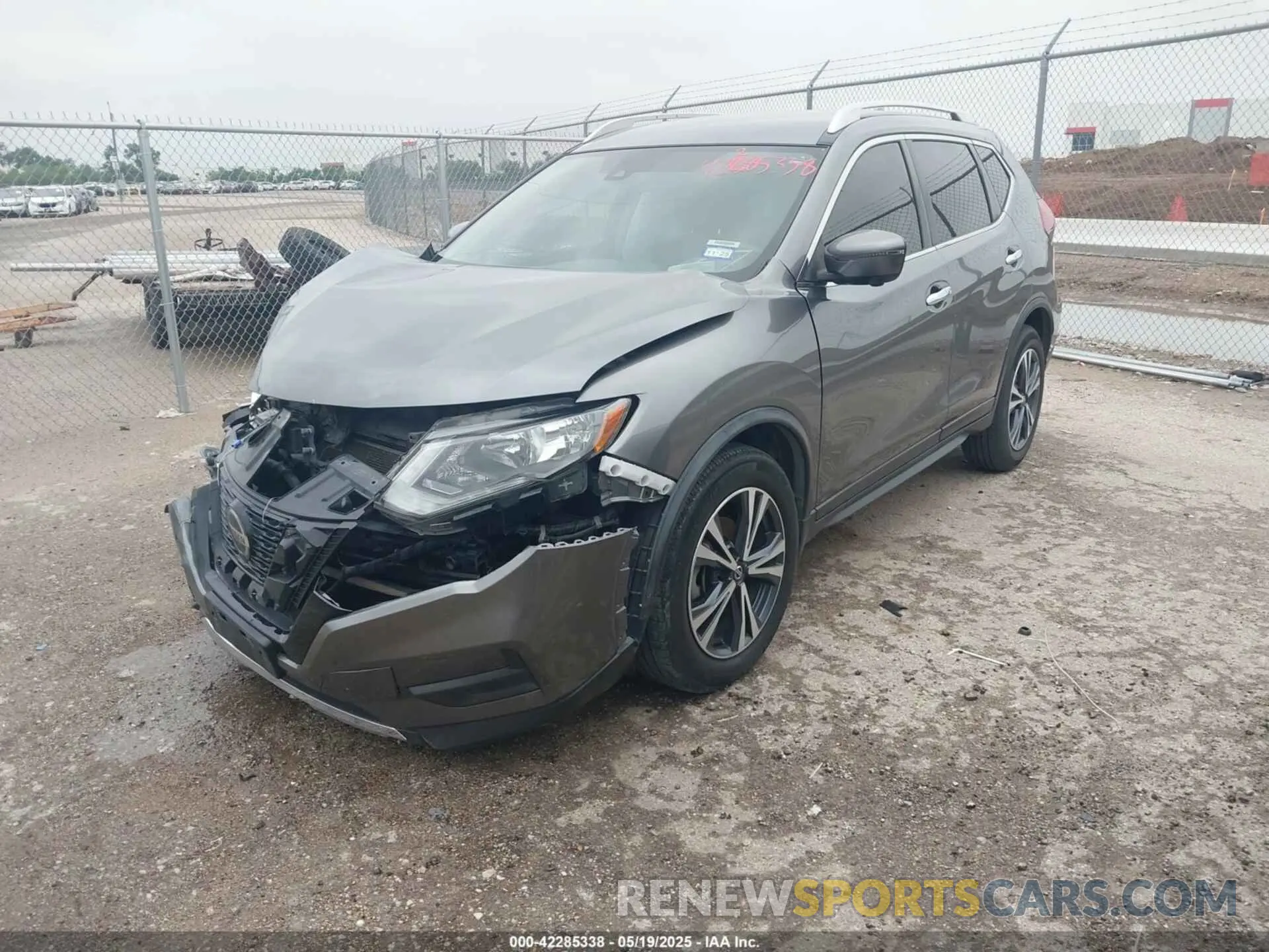 2 Photograph of a damaged car JN8AT2MT0KW268806 NISSAN ROGUE 2019