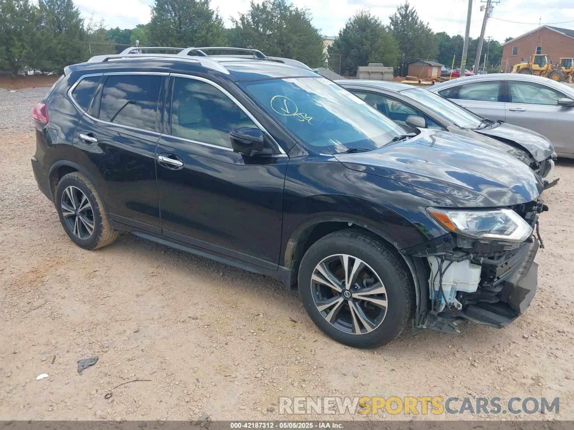 1 Photograph of a damaged car JN8AT2MT0KW505181 NISSAN ROGUE 2019