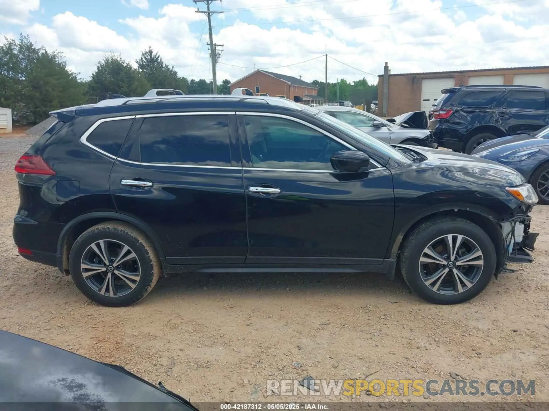 13 Photograph of a damaged car JN8AT2MT0KW505181 NISSAN ROGUE 2019