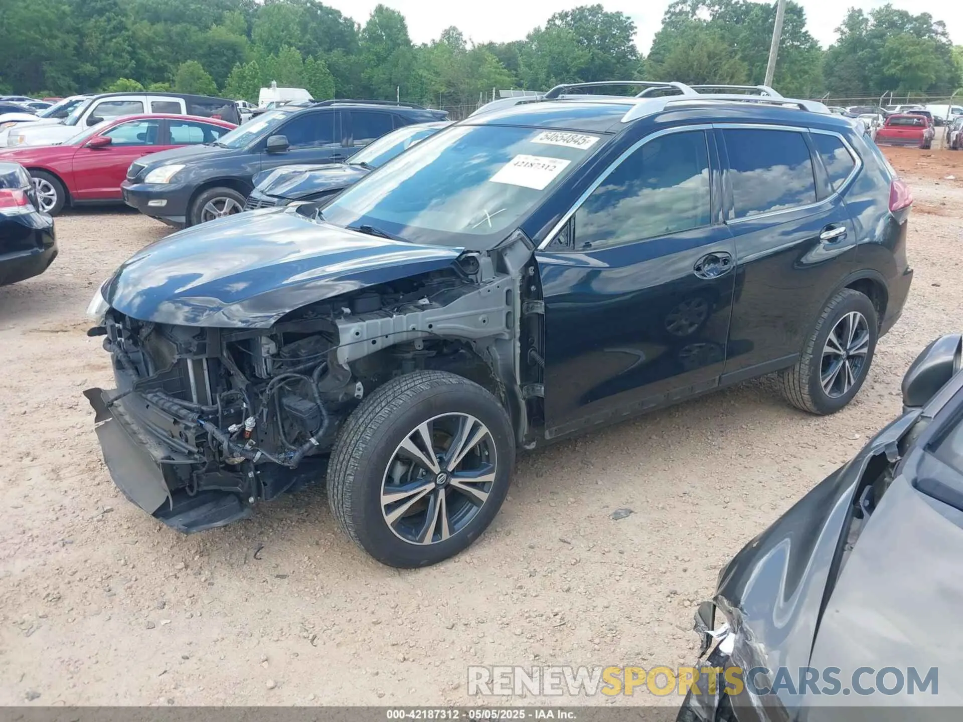 2 Photograph of a damaged car JN8AT2MT0KW505181 NISSAN ROGUE 2019