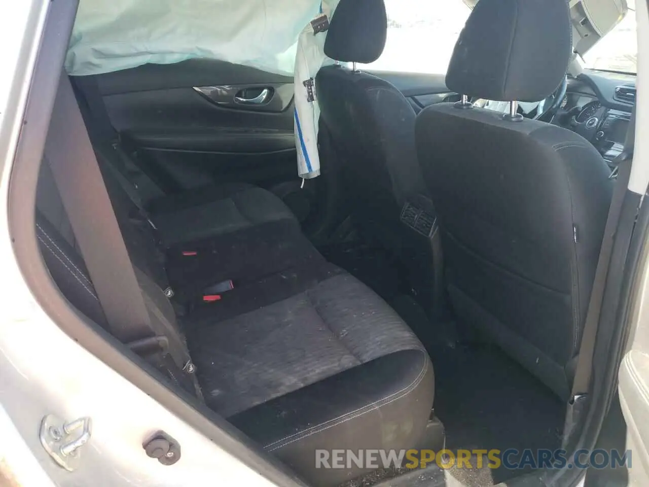 10 Photograph of a damaged car JN8AT2MT1KW261248 NISSAN ROGUE 2019