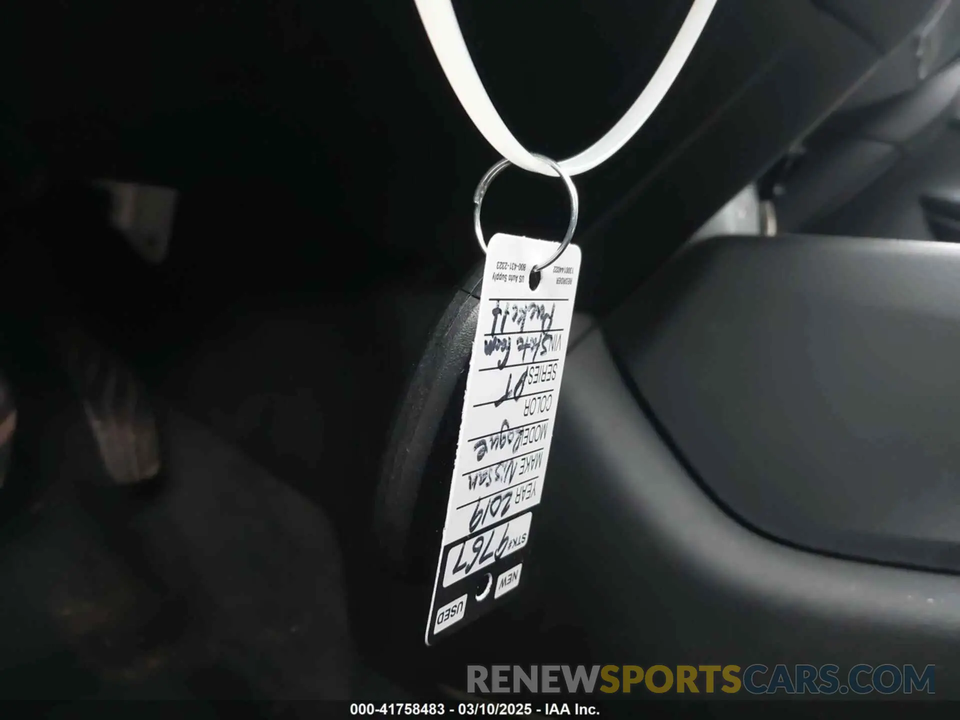 11 Photograph of a damaged car JN8AT2MT1KW505125 NISSAN ROGUE 2019