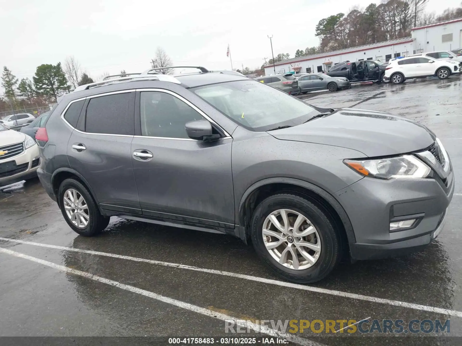 13 Photograph of a damaged car JN8AT2MT1KW505125 NISSAN ROGUE 2019