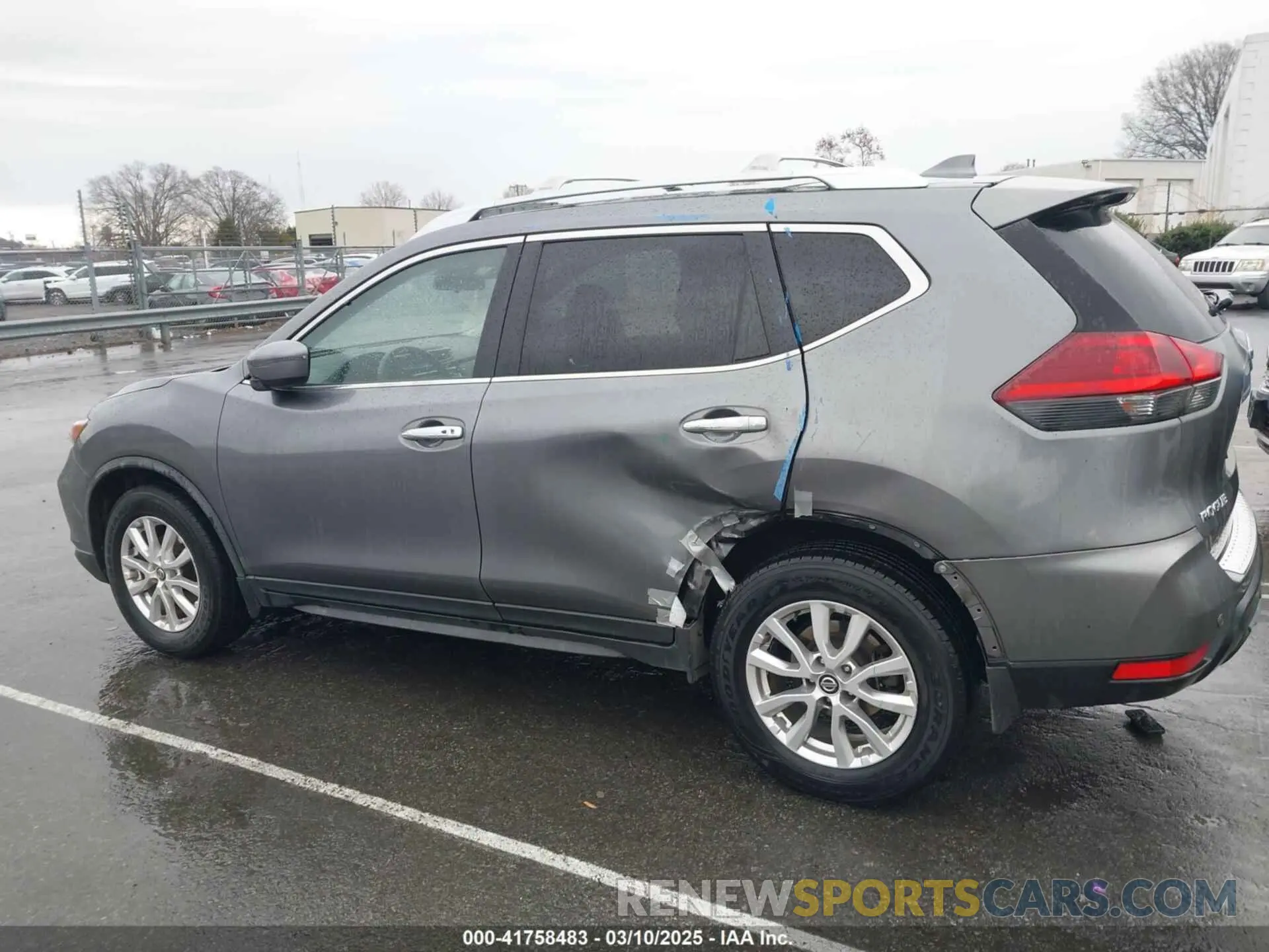 14 Photograph of a damaged car JN8AT2MT1KW505125 NISSAN ROGUE 2019