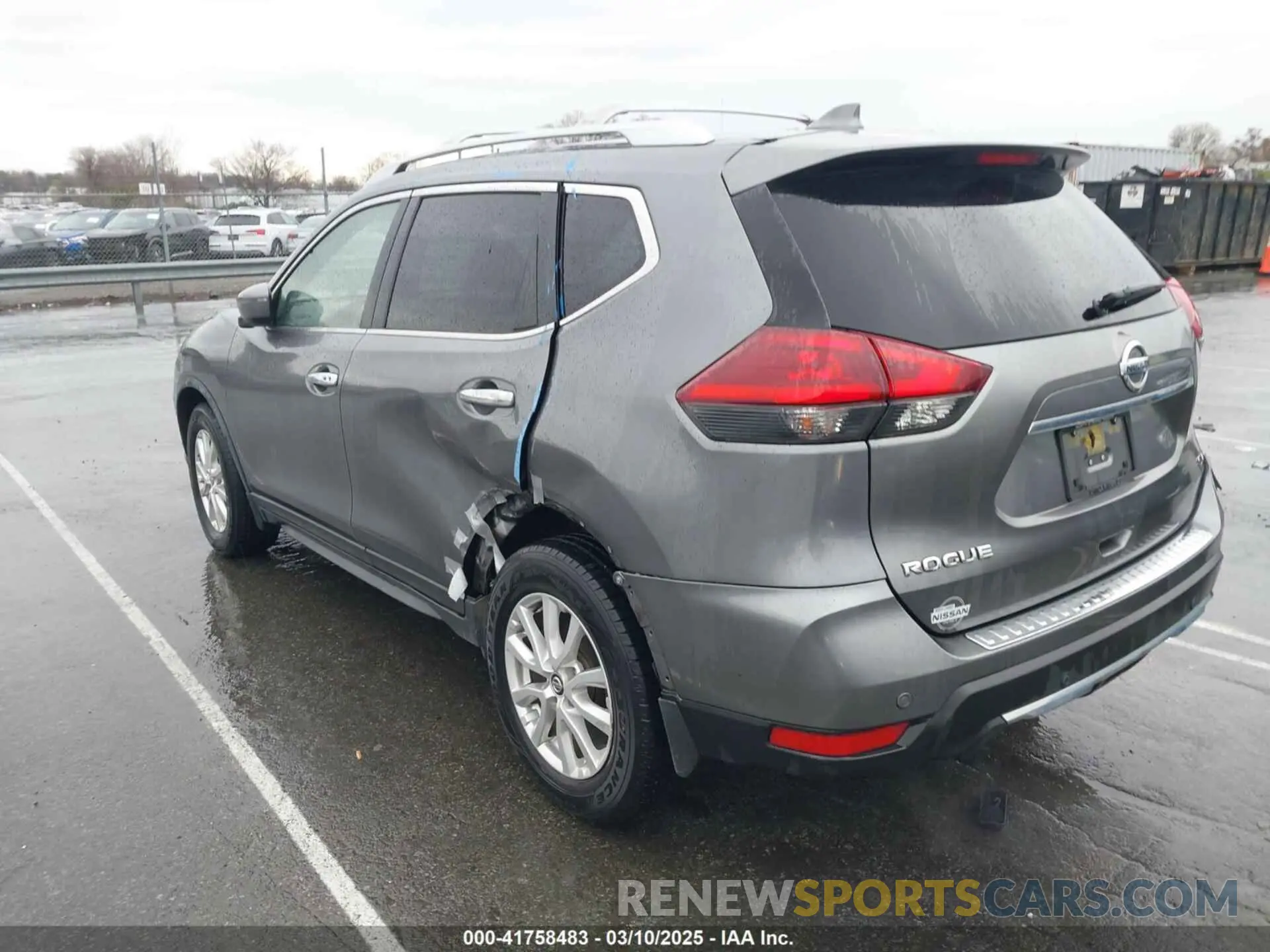 3 Photograph of a damaged car JN8AT2MT1KW505125 NISSAN ROGUE 2019