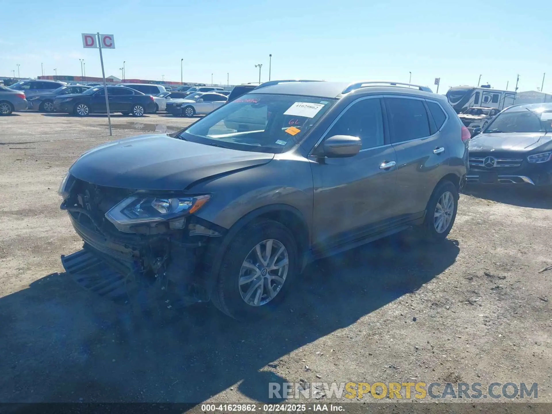 15 Photograph of a damaged car JN8AT2MT2KW250131 NISSAN ROGUE 2019