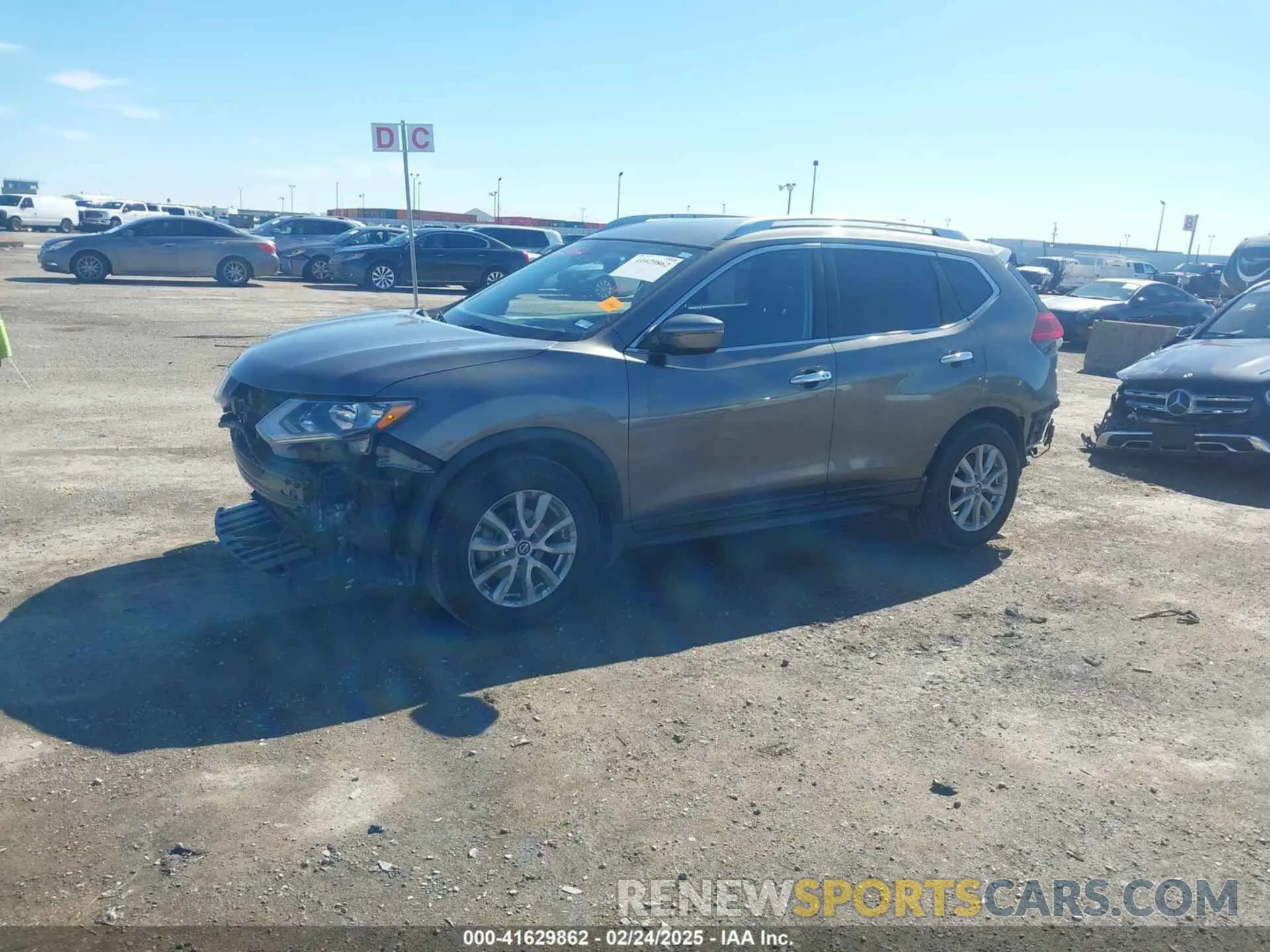 6 Photograph of a damaged car JN8AT2MT2KW250131 NISSAN ROGUE 2019