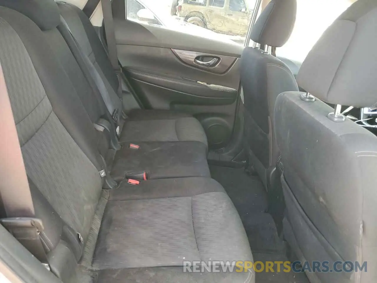 11 Photograph of a damaged car JN8AT2MT2KW252154 NISSAN ROGUE 2019
