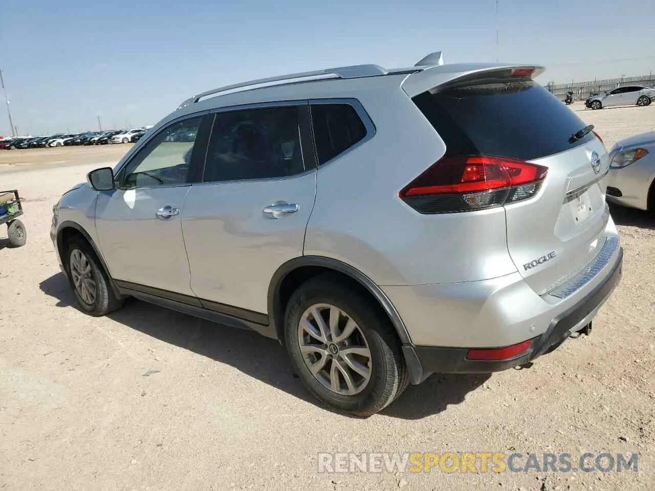 2 Photograph of a damaged car JN8AT2MT2KW252154 NISSAN ROGUE 2019