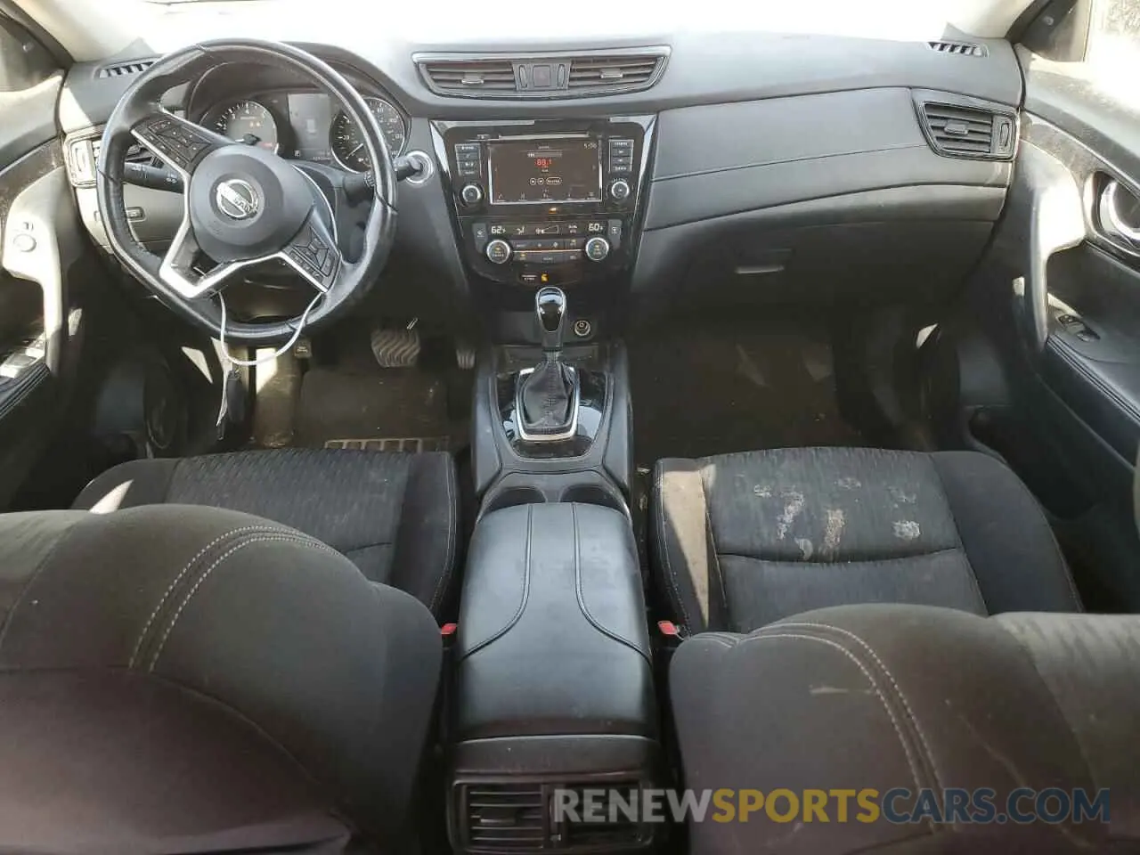 8 Photograph of a damaged car JN8AT2MT2KW252154 NISSAN ROGUE 2019
