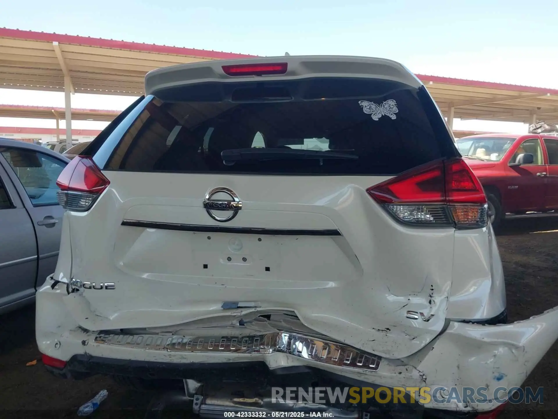 16 Photograph of a damaged car JN8AT2MT2KW254860 NISSAN ROGUE 2019