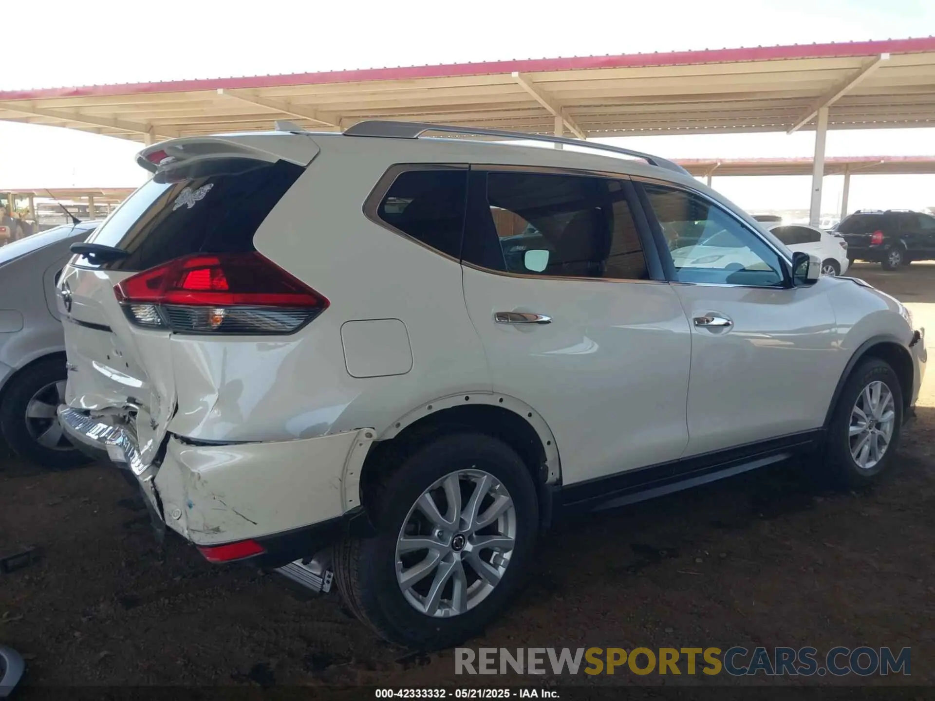 4 Photograph of a damaged car JN8AT2MT2KW254860 NISSAN ROGUE 2019
