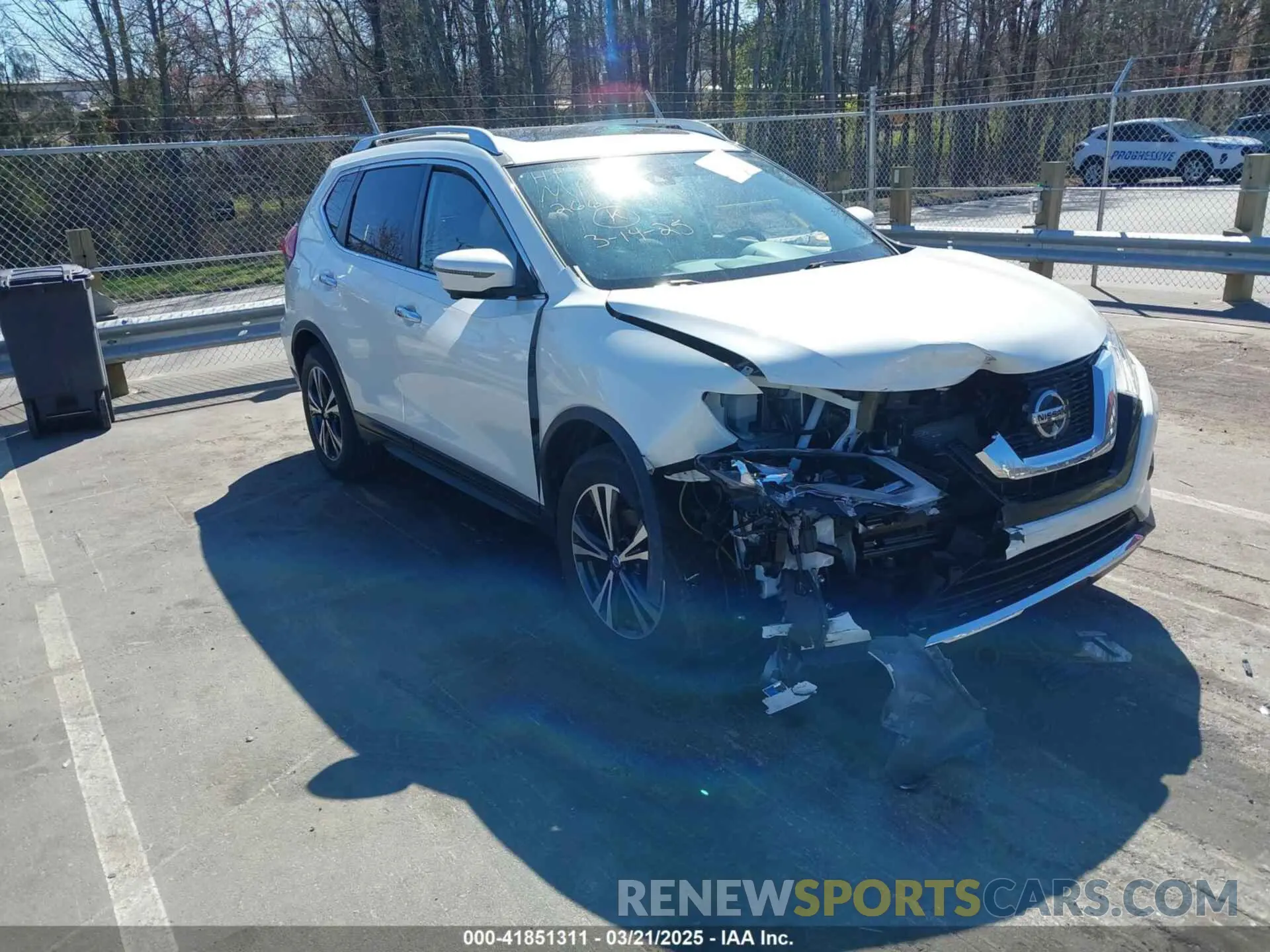 1 Photograph of a damaged car JN8AT2MT2KW266507 NISSAN ROGUE 2019