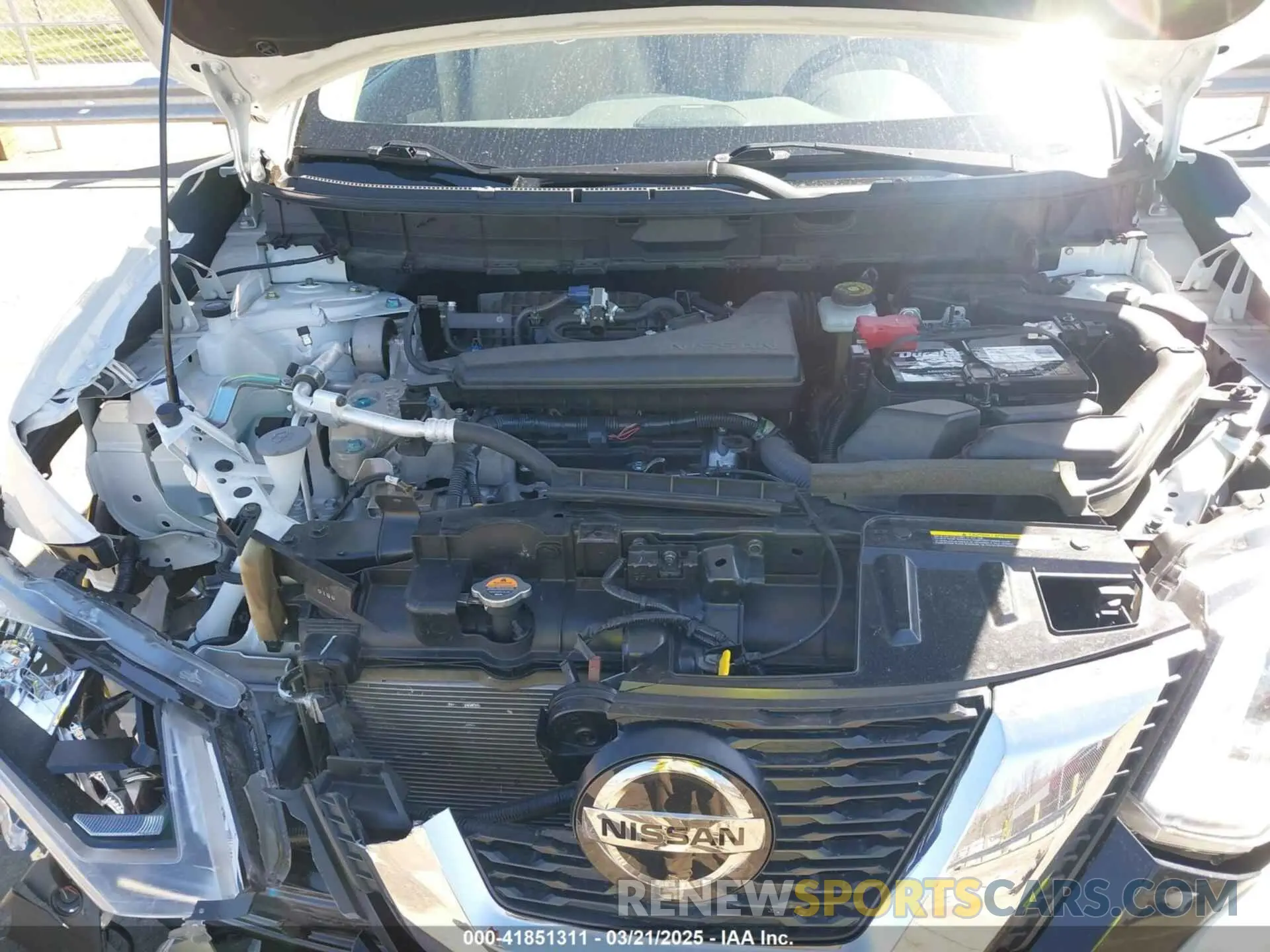 10 Photograph of a damaged car JN8AT2MT2KW266507 NISSAN ROGUE 2019